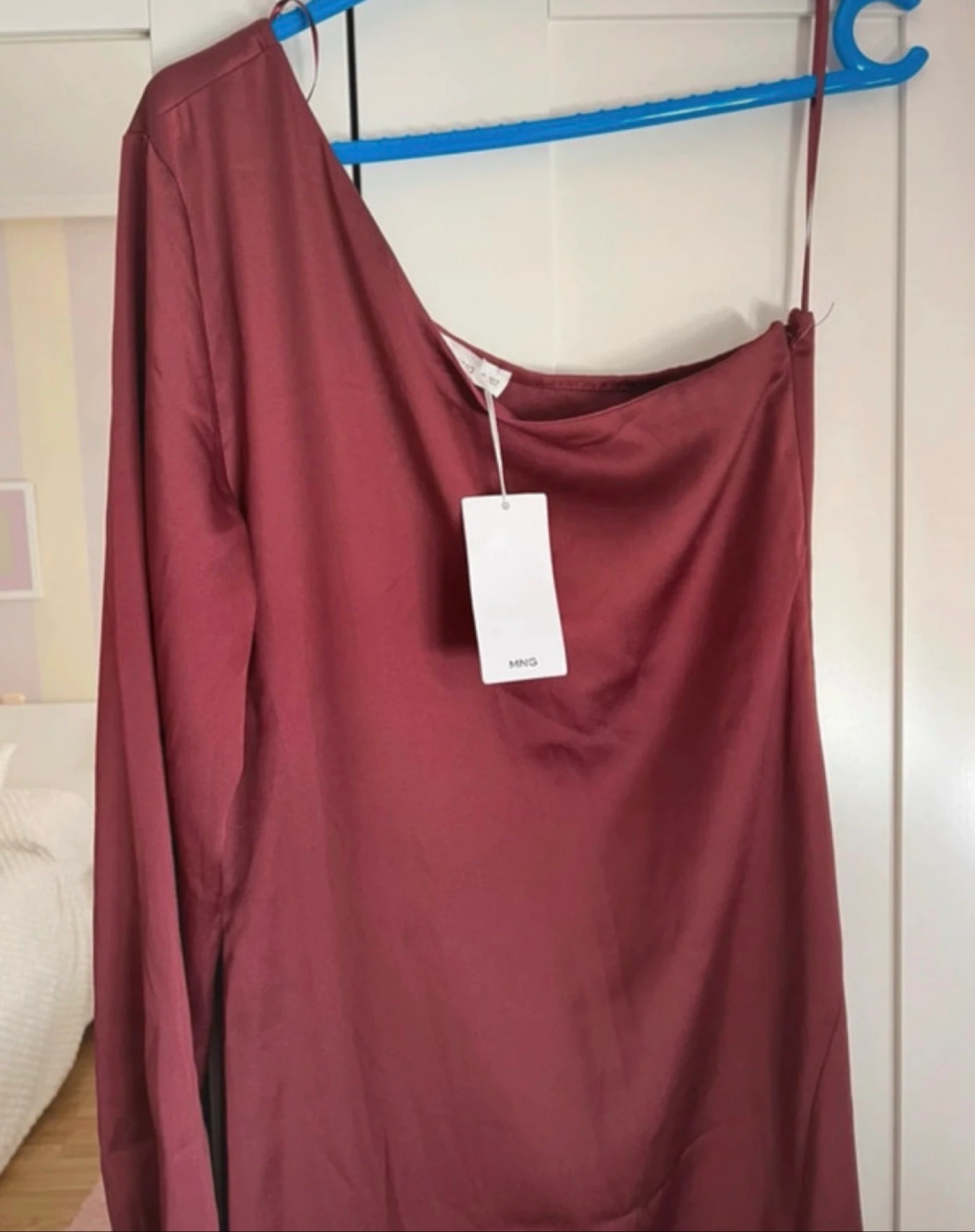 Robe bordeaux – photo 4